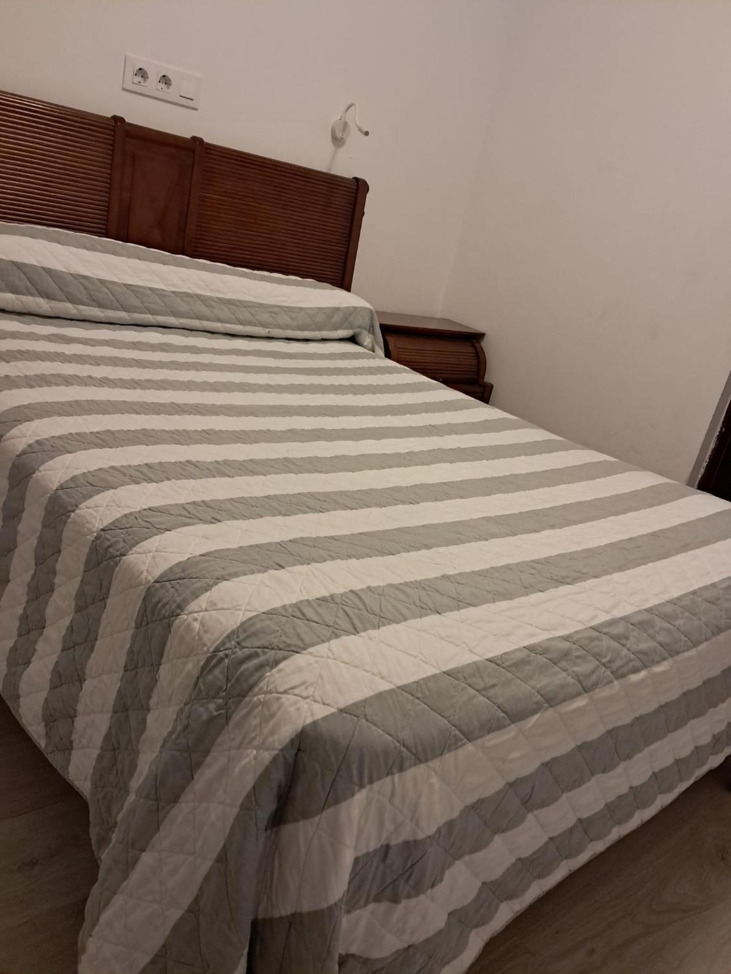 הואסקה Hostal Lizana 2 מראה חיצוני תמונה