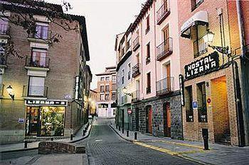 הואסקה Hostal Lizana 2 מראה חיצוני תמונה